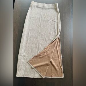 Elegant Beige Women's Skirt